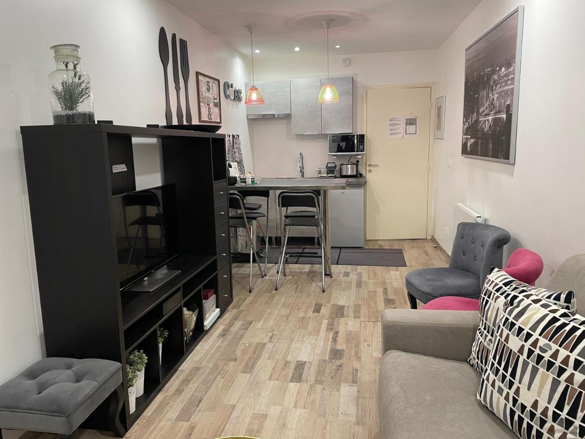 Bel Appartement Au Coeur De Paris Exteriör bild